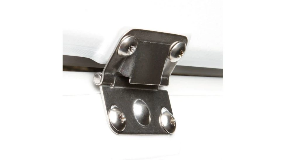 Coleman Signature OffShore Pro Series Marine Cooler 2 Coleman Signature OffShore Pro Series Marine Cooler - Image 2